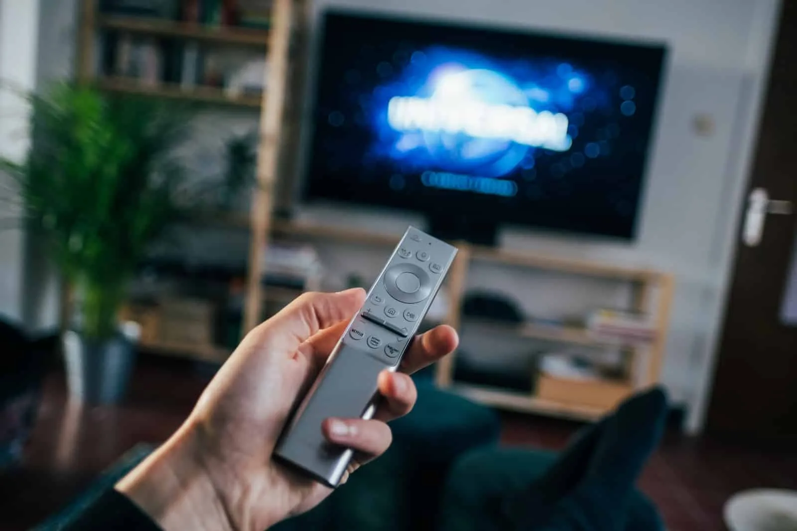 Babylon Berlin: Kaleidoskop političkih subverzija, razvrata i PTSP-a u predratnom Berlinu (RECENZIJA)